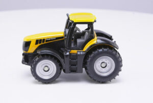 Siku # 1029 Tractor Jcb Fastrac 8310  1/72