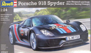 Porsche 918 Spyder  Martini By Revell Germany # 7027   1/24